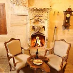 Kapalos Cave 酒店 于尔居普
