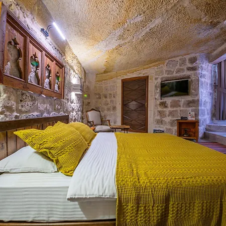 Hotel Kapalos Cave