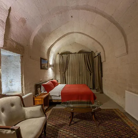 Hotel Kapalos Cave *