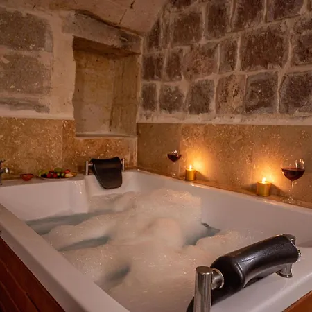 Hotel Kapalos Cave