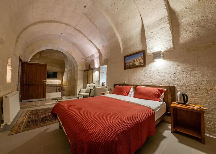 Kapalos Cave * Urgup