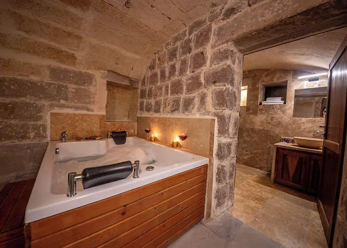 Hotel Kapalos Cave *